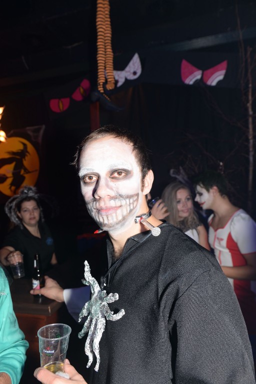 ../Images/Halloween Kaninefaaten 456.jpg